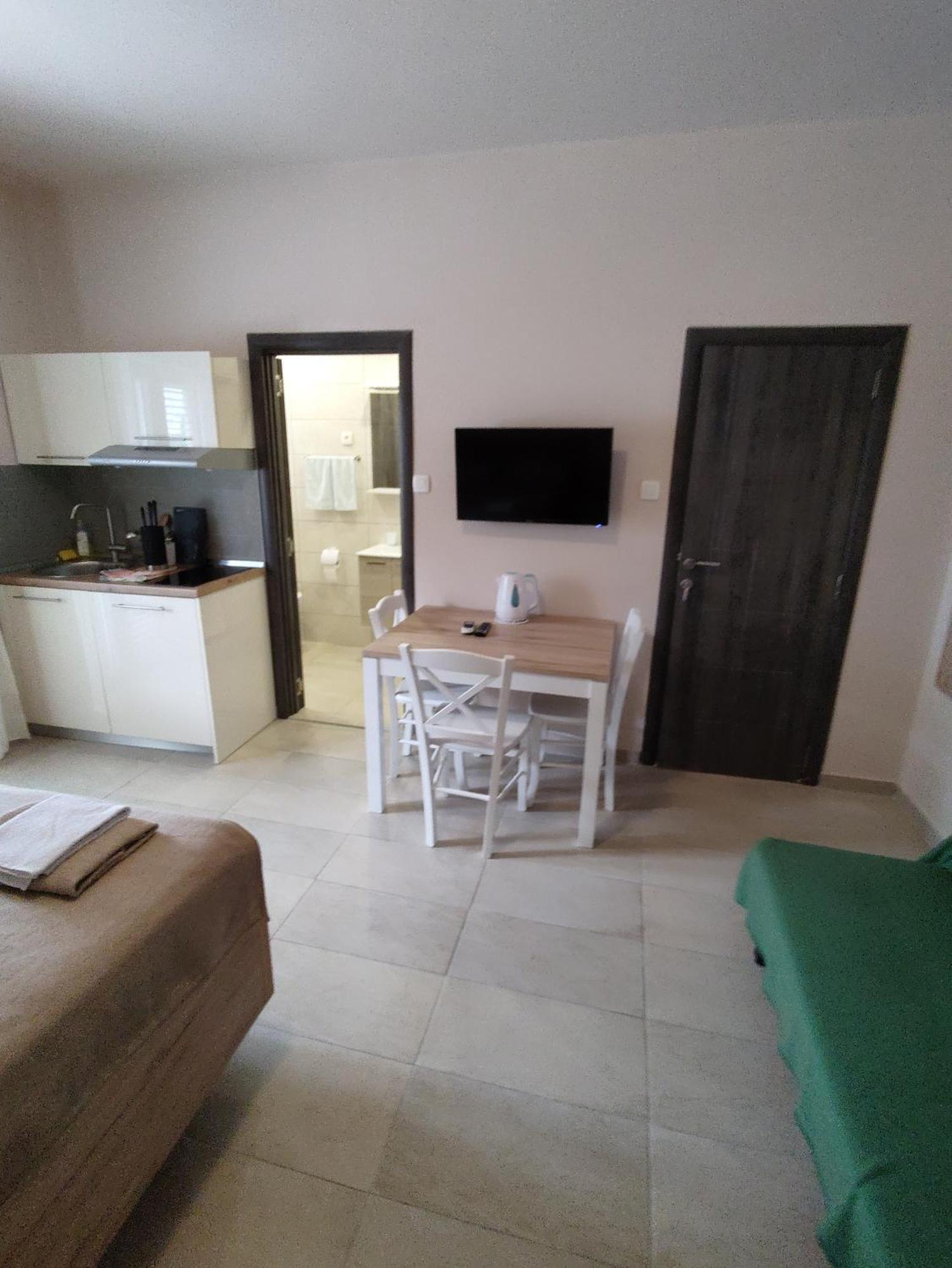 Josipa 1 Apartment Crikvenica Room photo